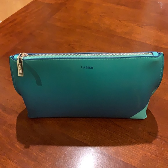 LA MER cosmetic bag NWOT + free gift 🎁 - Picture 2 of 4